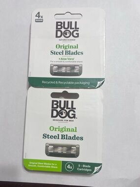 Bulldog Original Steel Blades 4ct Aloe Vera ( 2 Pack ) New in Sealed Box